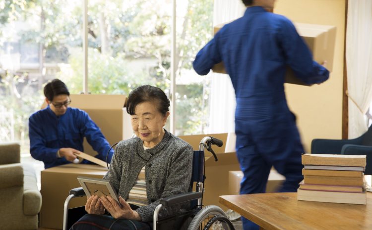 荷造りの手伝い